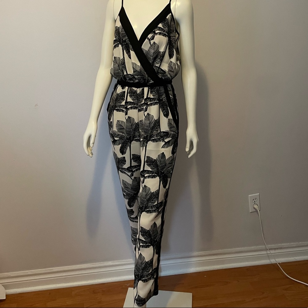 DanielRainn - Jumpsuit - Size Sm